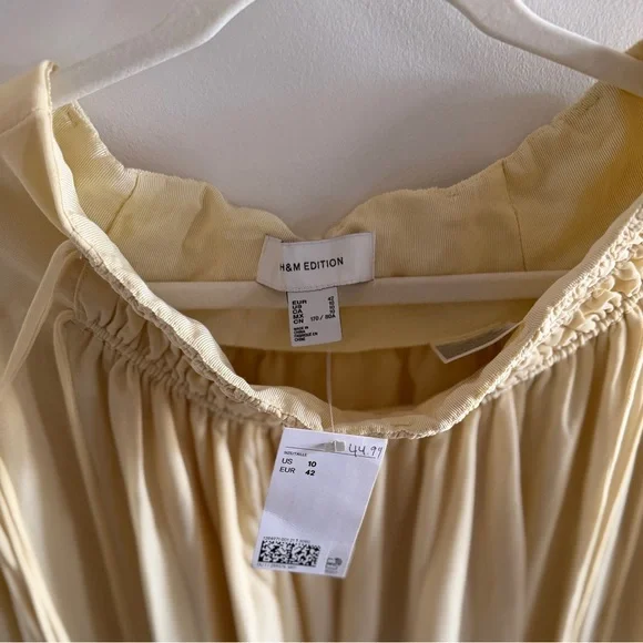 H&M Soft Yellow Chiffon Circle Skirt - Picture 5 of 5